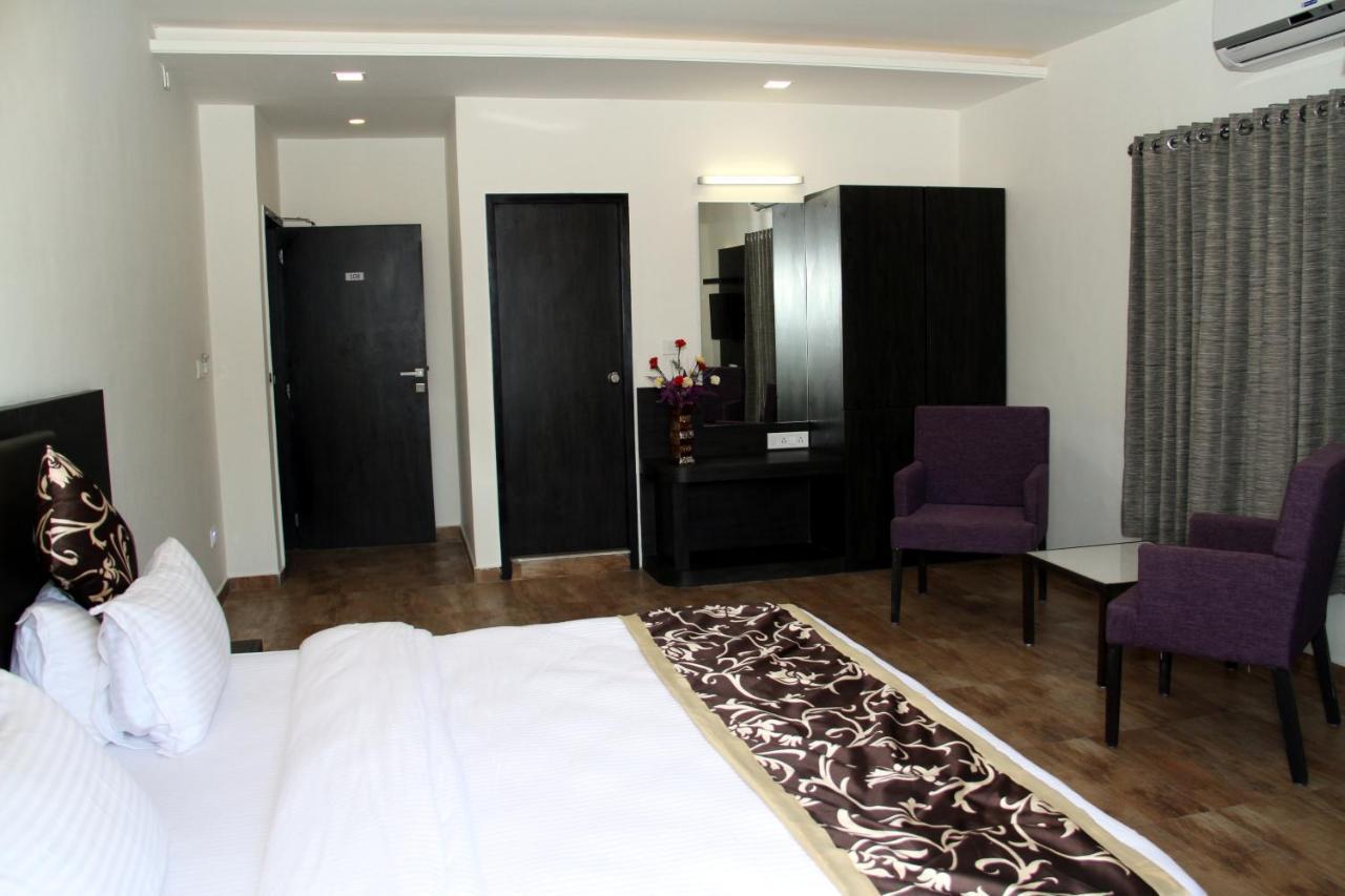Hotel Aditya Talala Dış mekan fotoğraf