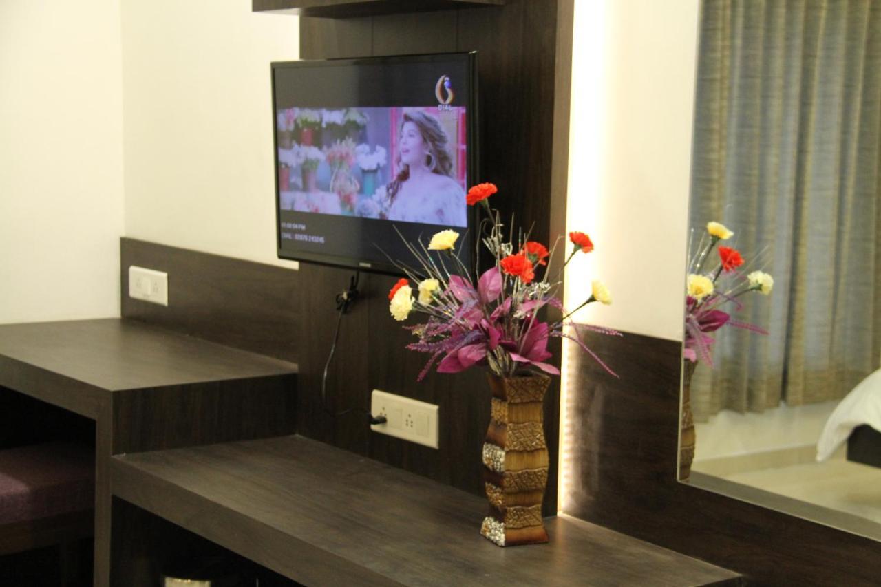 Hotel Aditya Talala Dış mekan fotoğraf